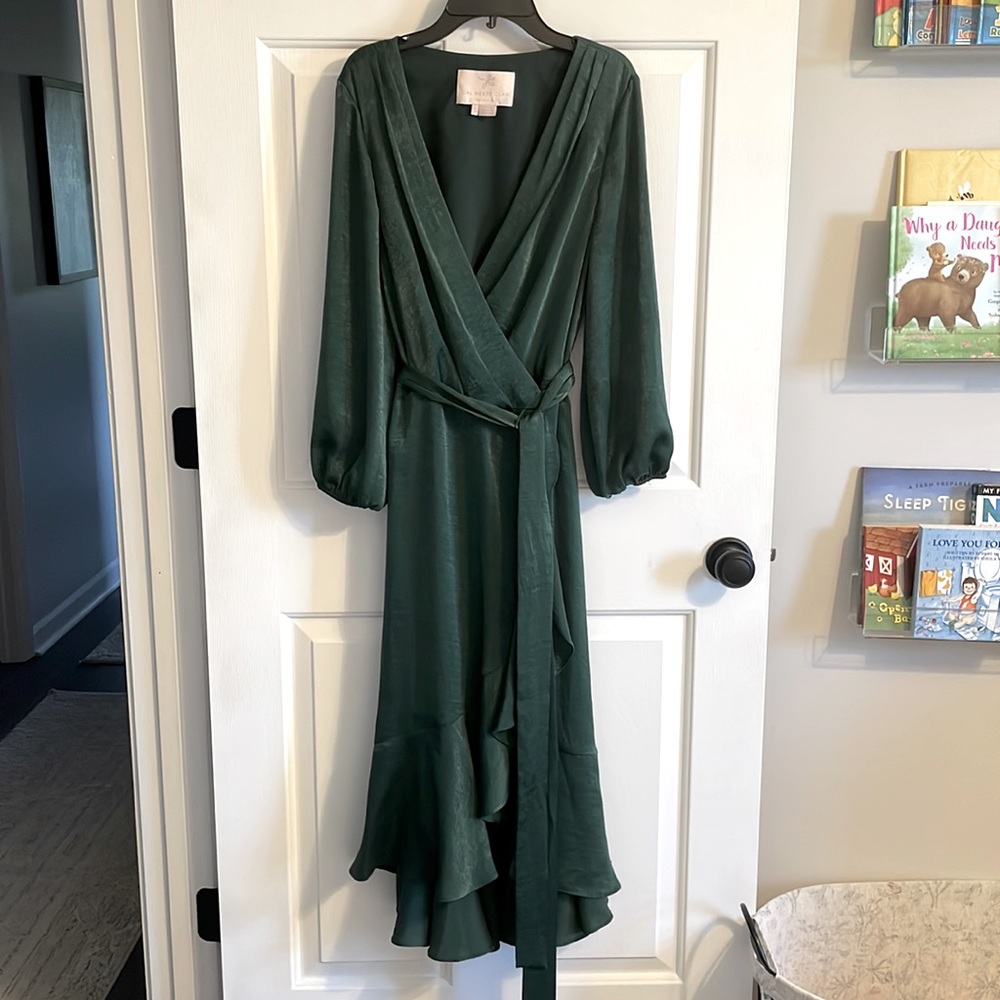 Gal Meets Glam Surplice Dress | Size 8